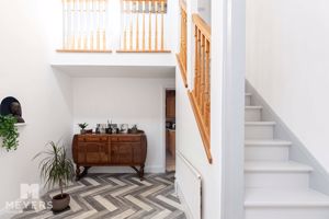 Photo 21- click for photo gallery